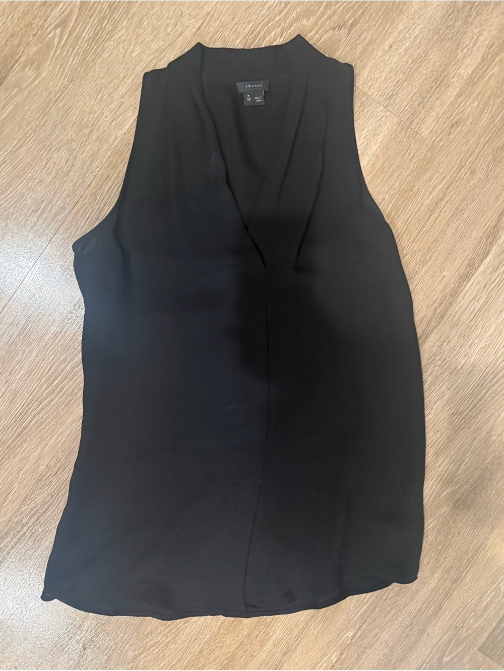 Theory Black Sleeveless V-Neck Blouse